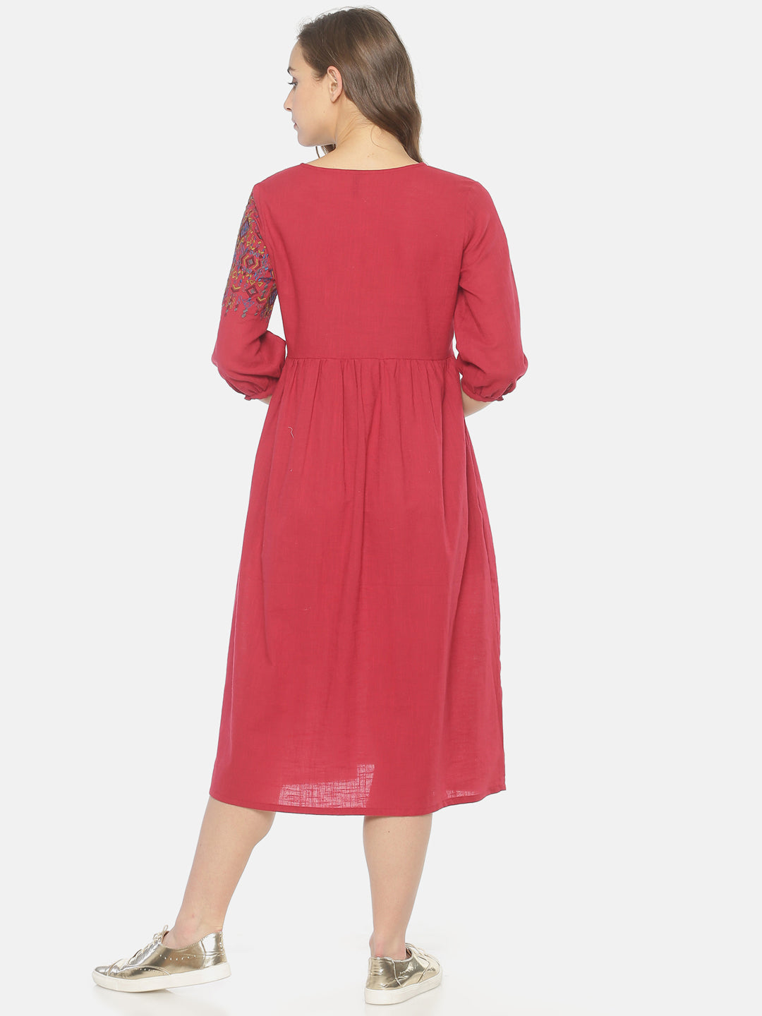 Red Front Open Gathered Dress With Embroidery | Untung